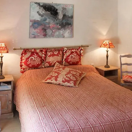 Les Portes-en-re Sleeps 12