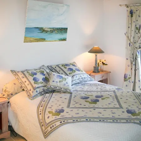 Les Portes-en-re Sleeps 12 ヴィラ *